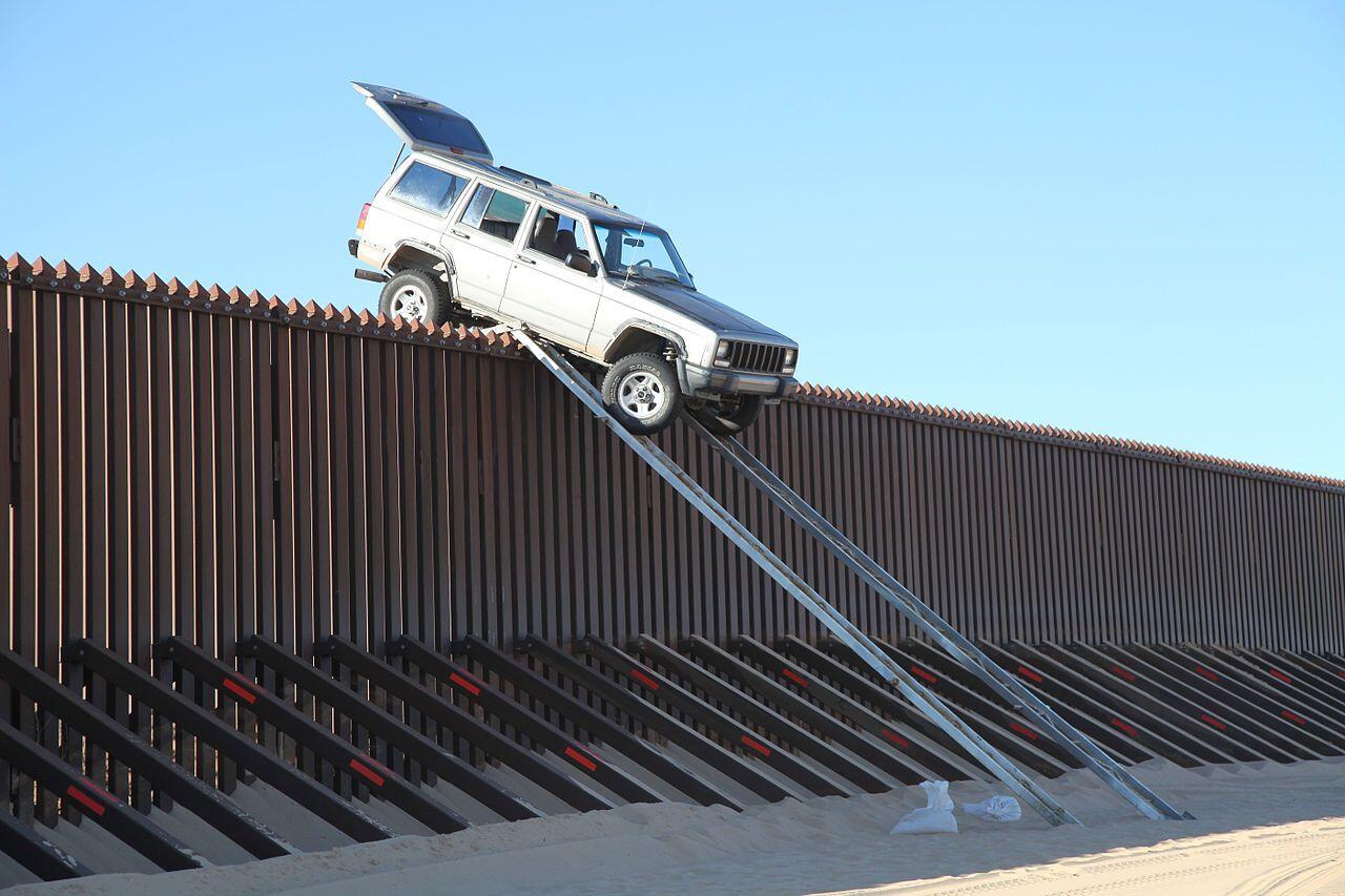 Medible review bullshit alert the border wall wont stop drug smuggling