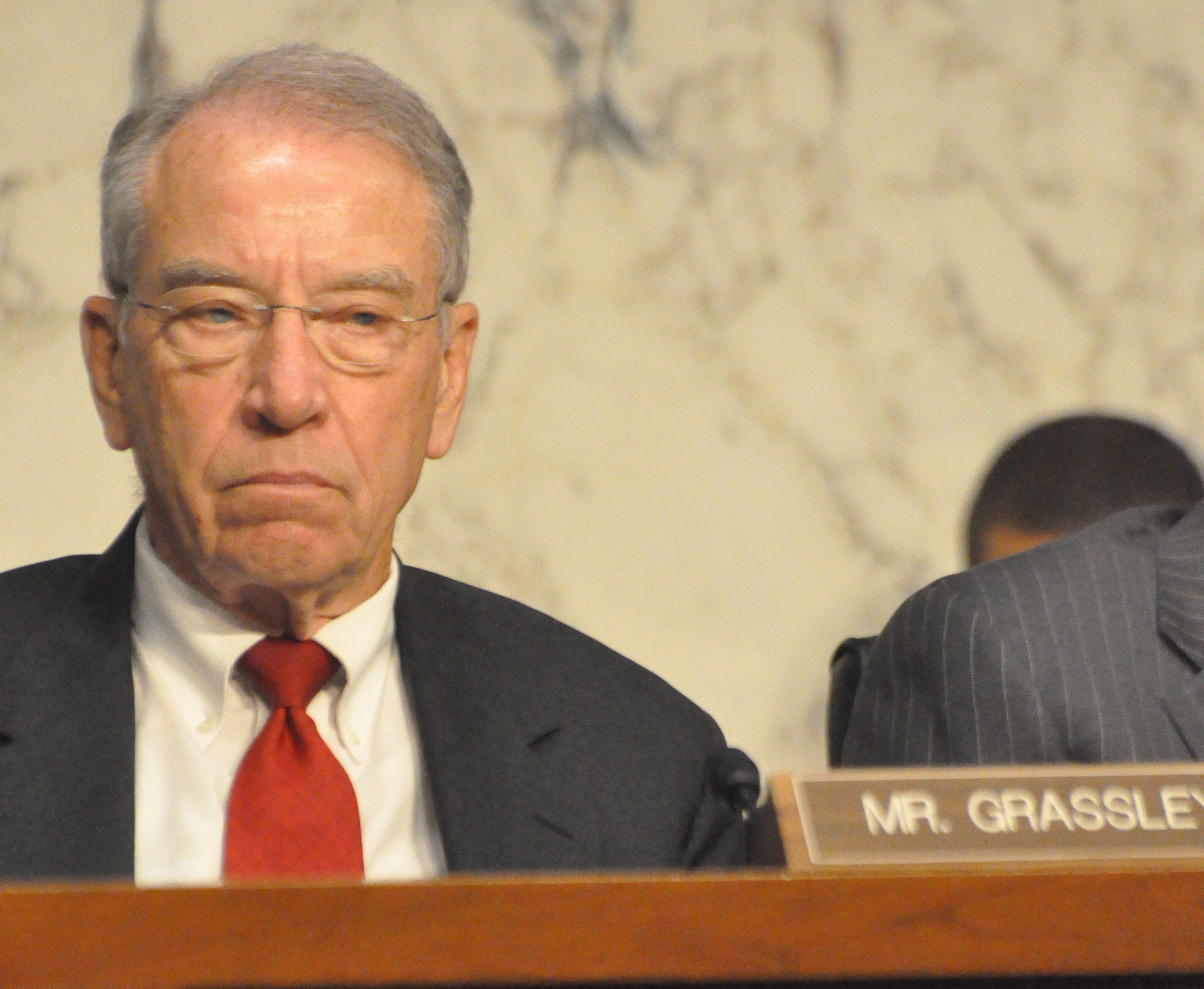 Medible review sessions vs grassley sentencing reform sparks fight on the conservative right